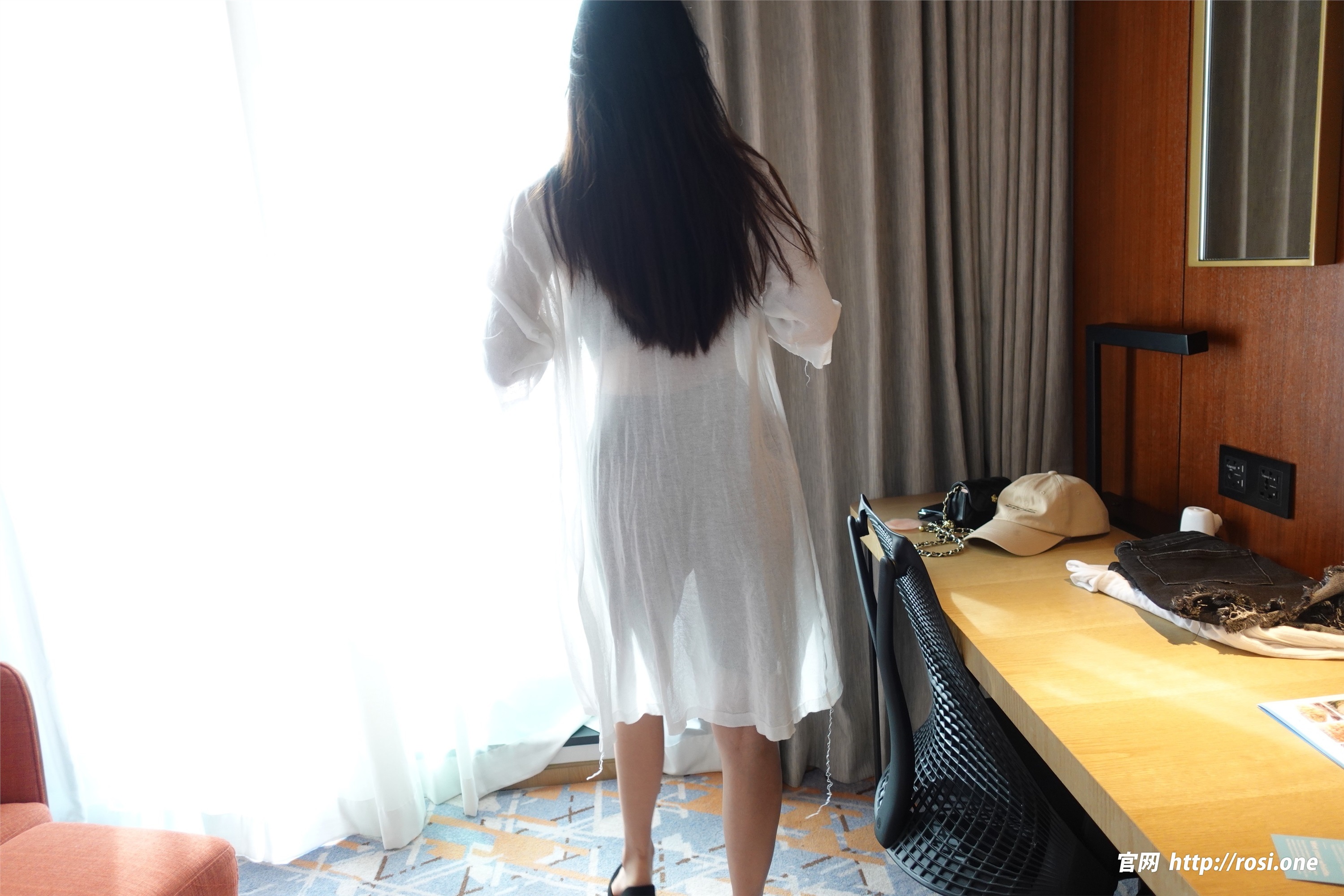 ROSI写真 2023.01.21 NO.4065